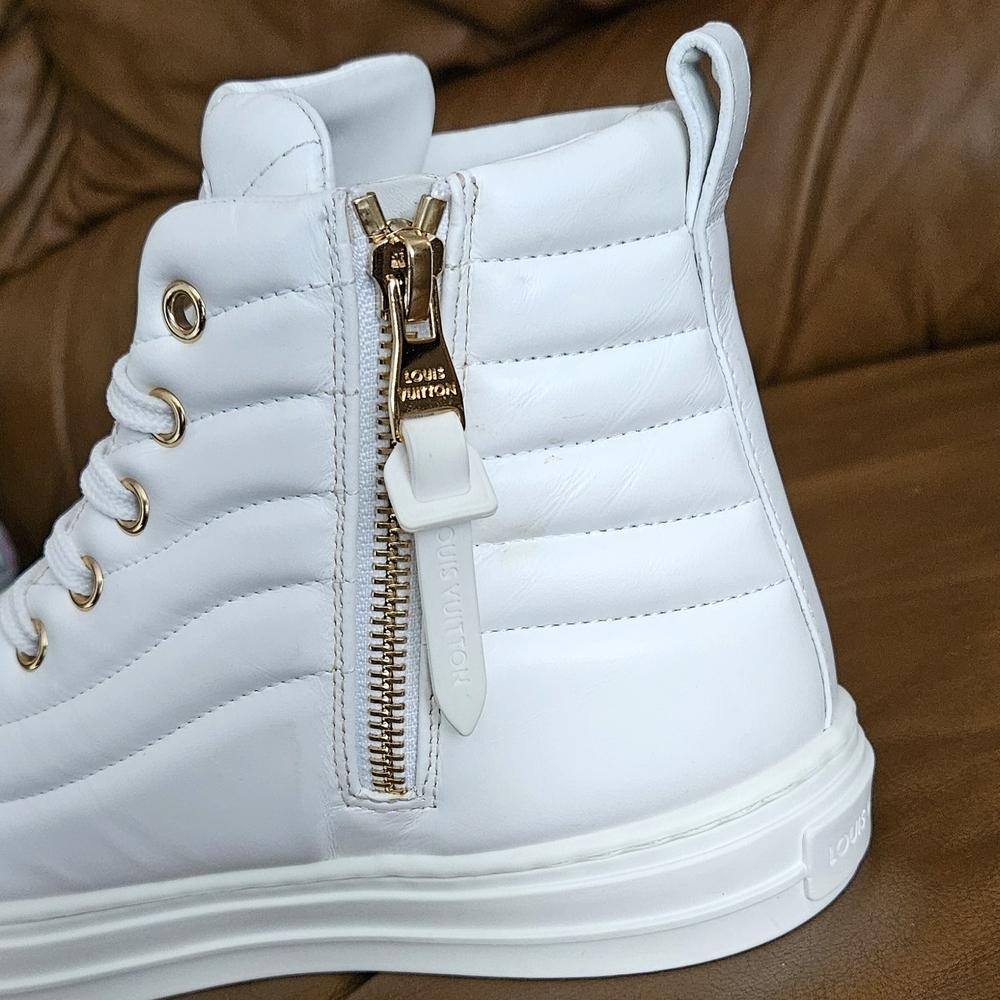 Women's Louis Vuitton White Leather Rainbow Logo Hightop Sneakers Size 6.5 US - Picture 11 of 16